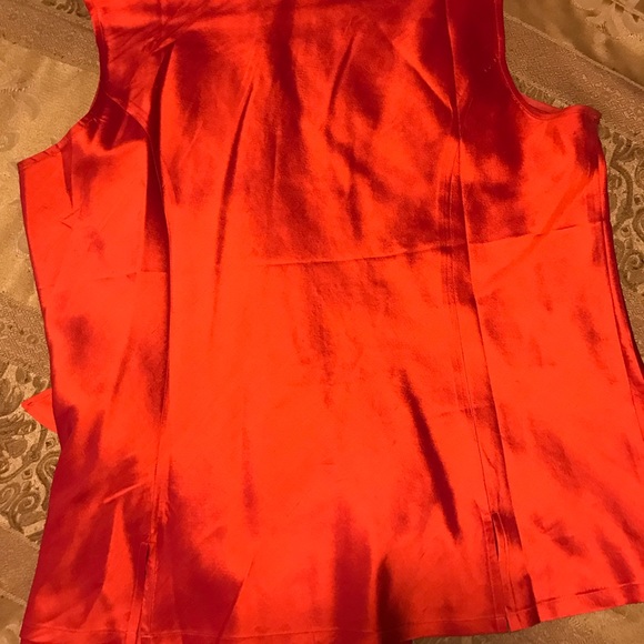 Shirt - Picture 2 of 4